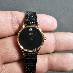 Pulsar Ladies Diamond Quartz Watch Gold Tone Black Dial Y150-0A70 Working